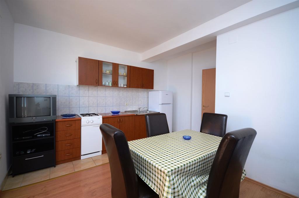 Apartments Marijo Sevid Exterior foto